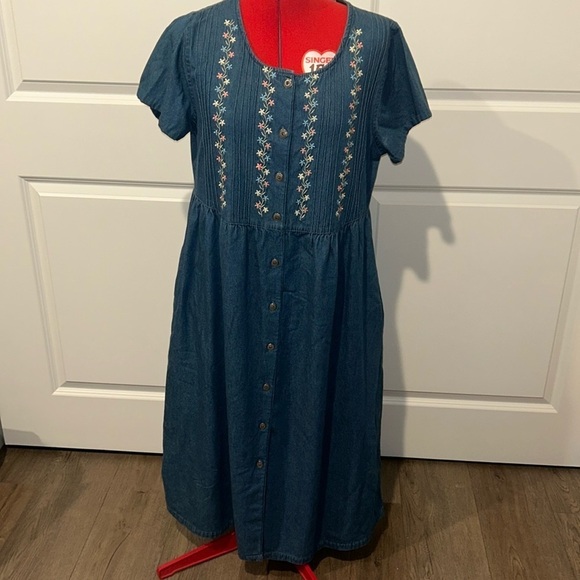 Phases Blue Denim Button Down Floral Peasant  Print Dress w/ Pockets Size Medium - Picture 1 of 6